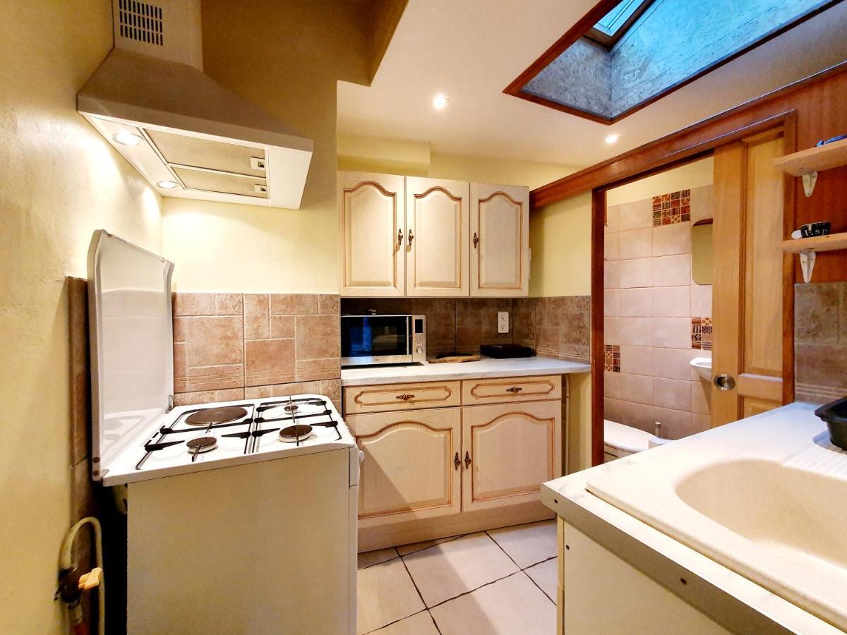 Logement Entier Chez Lea Et Brevia Saint-Beauzely Экстерьер фото